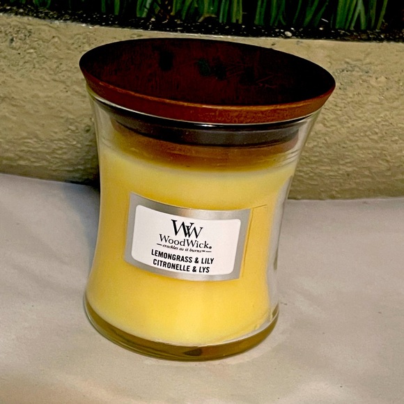 Woodwick Other - WOODWICK MINI LEMON GRASS & LILY C…